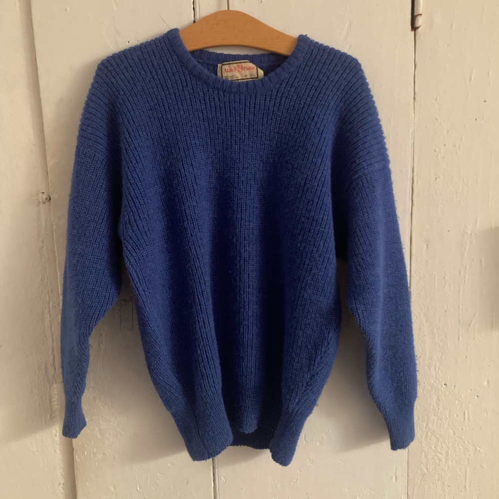 Vintage 100% Alpaca Wool Knit Alan Paine Sweater Blue